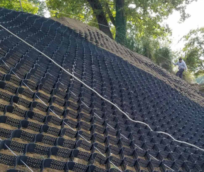 Slope protection, retaining structures, geosynthetics. Tenax